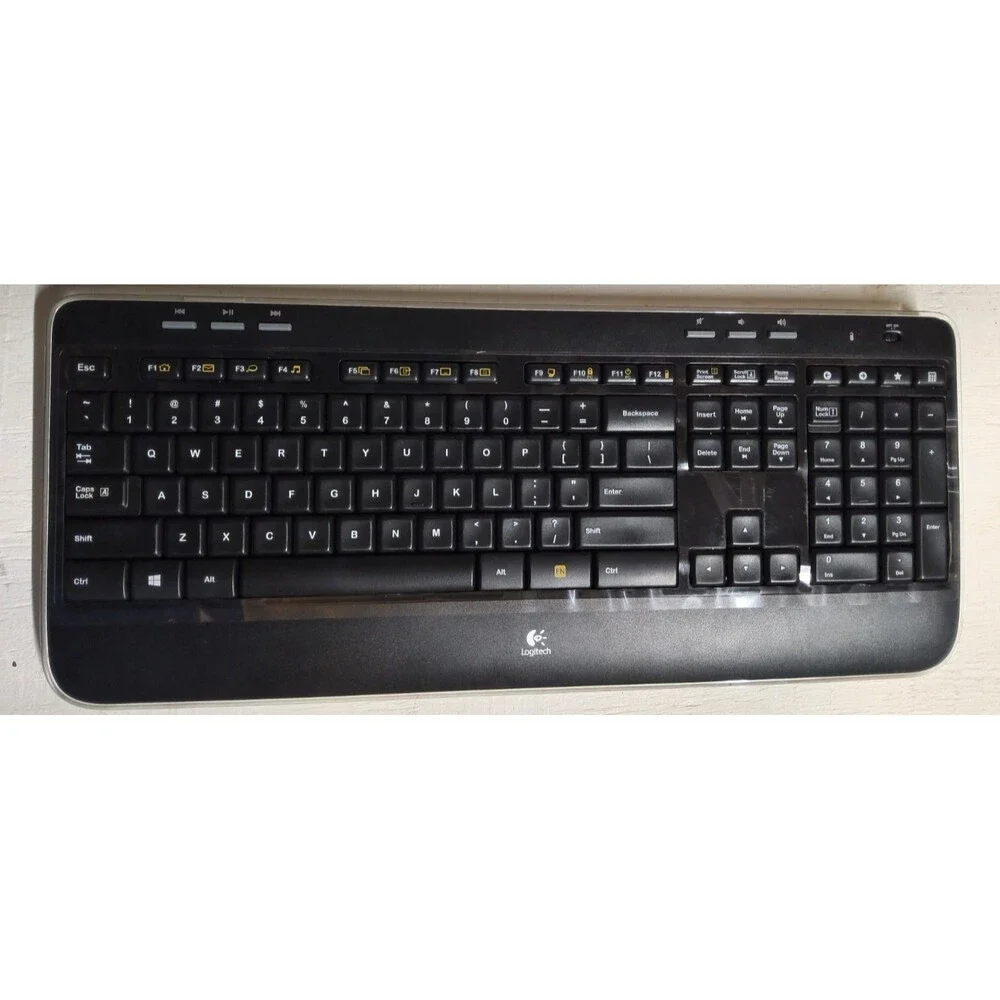 Logitech K520 Wireless Keyboard (NO RECEIVER)